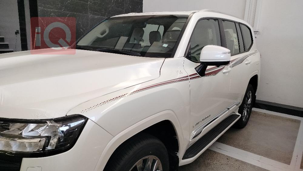 تويوتا لاندكروزر